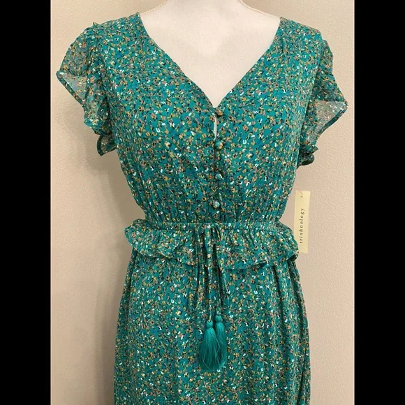 Green Floral Dress - Picture 4 of 7